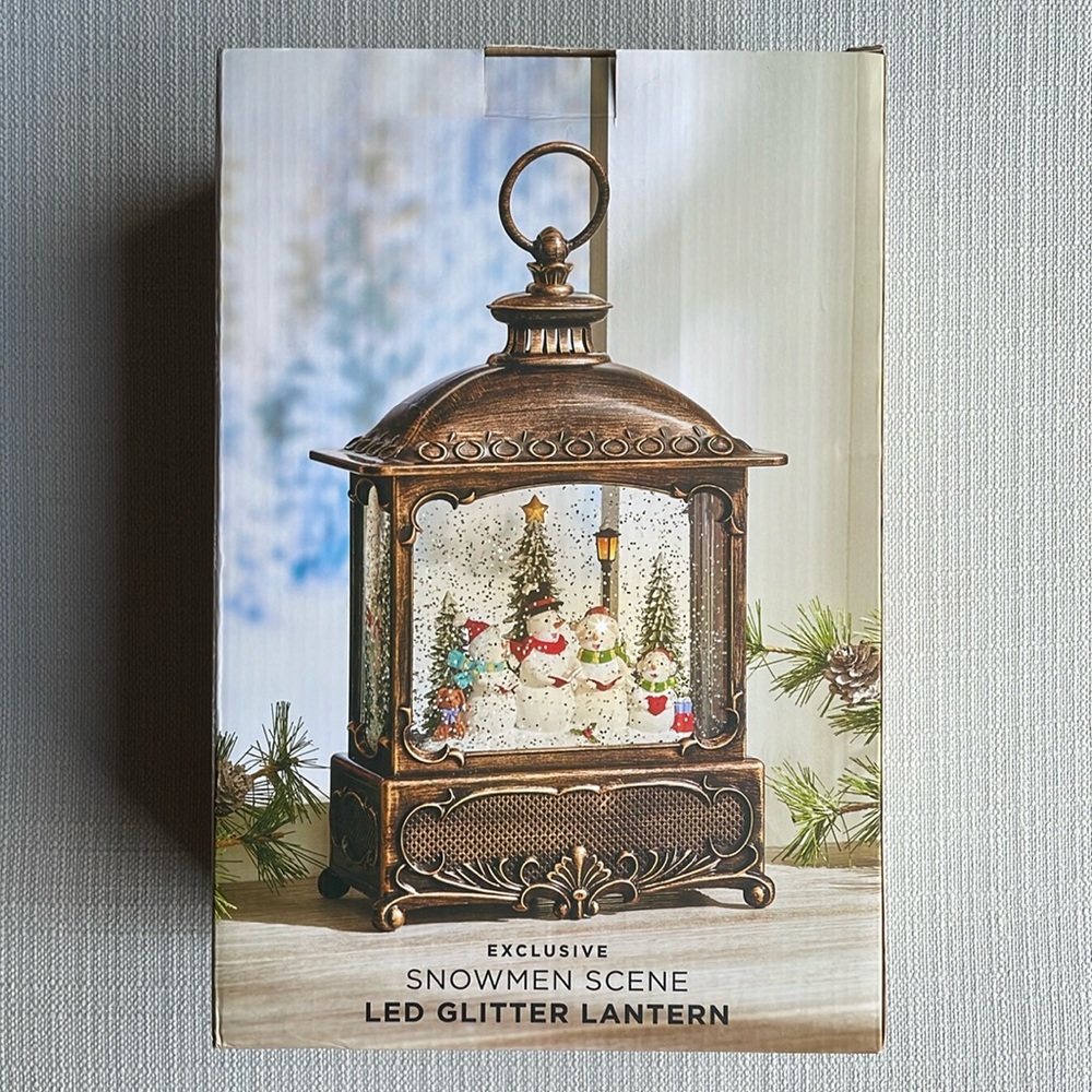 Merry Makers Snowmen Scene LED Glitter Lantern exclusive